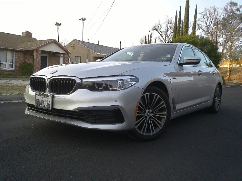 2019 BMW 5 Series 530e - Photo 21