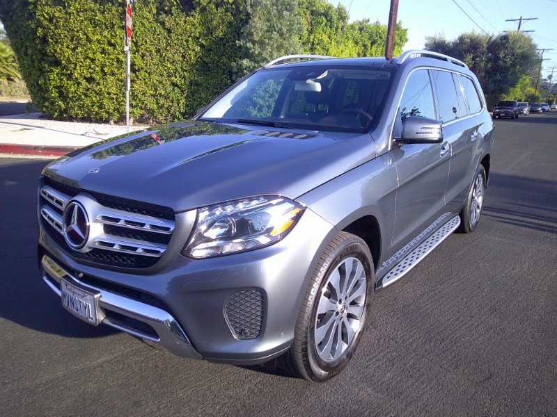 2019 Mercedes-Benz GLS GLS450's photo