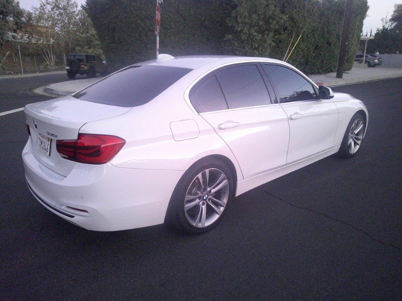2017 BMW 3 Series 330i - Photo 10