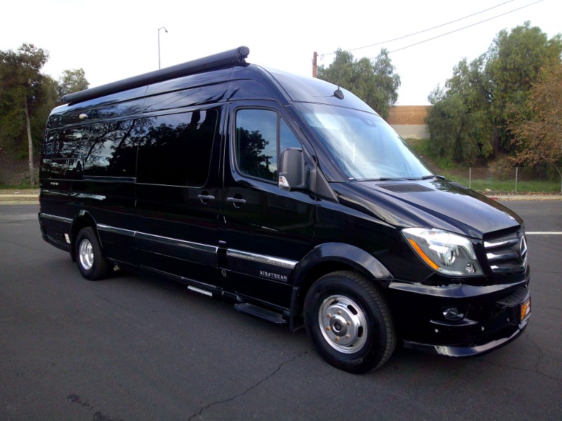 2016 Mercedes-Benz Sprinter Cab Chassis Base