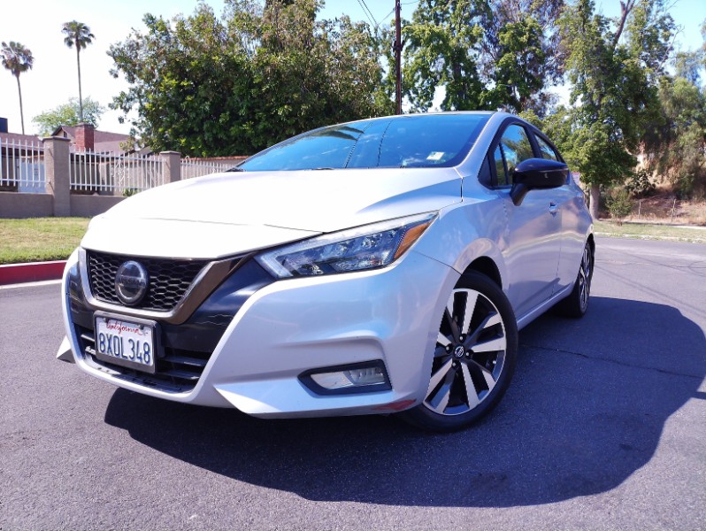 2020 Nissan Versa Sedan SR