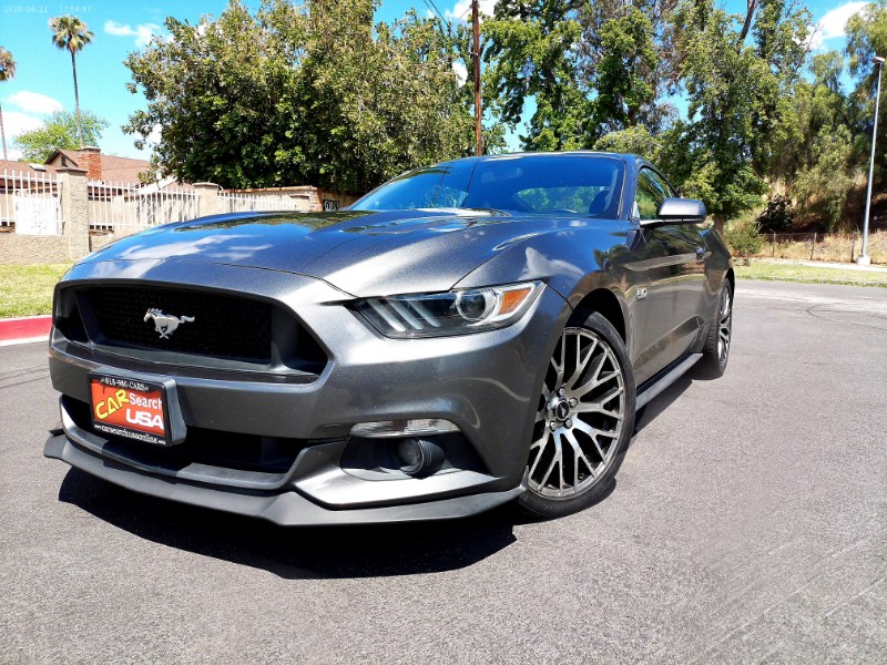 2016 Ford Mustang GT Coupe's photo