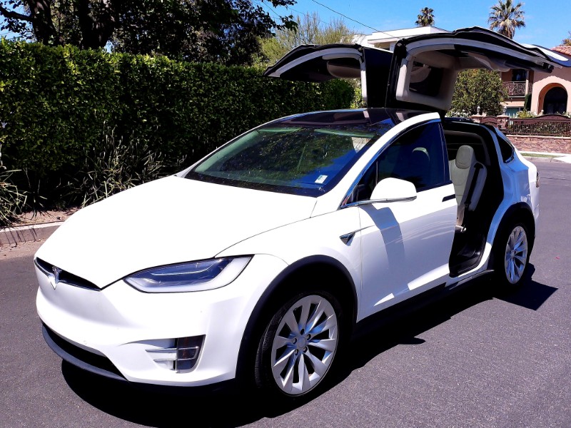 2017 Tesla Model X 100D's photo