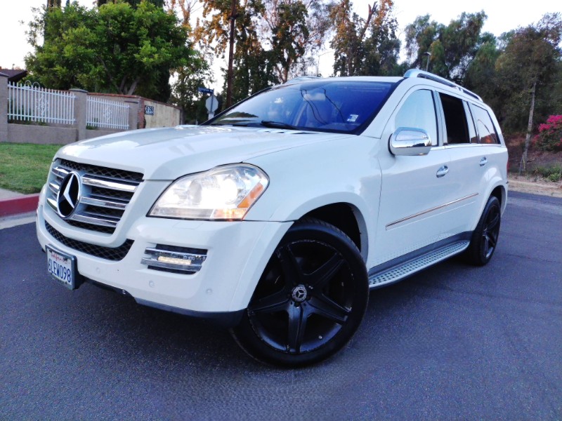 2010 Mercedes-Benz GL-Class GL 550 4MATIC