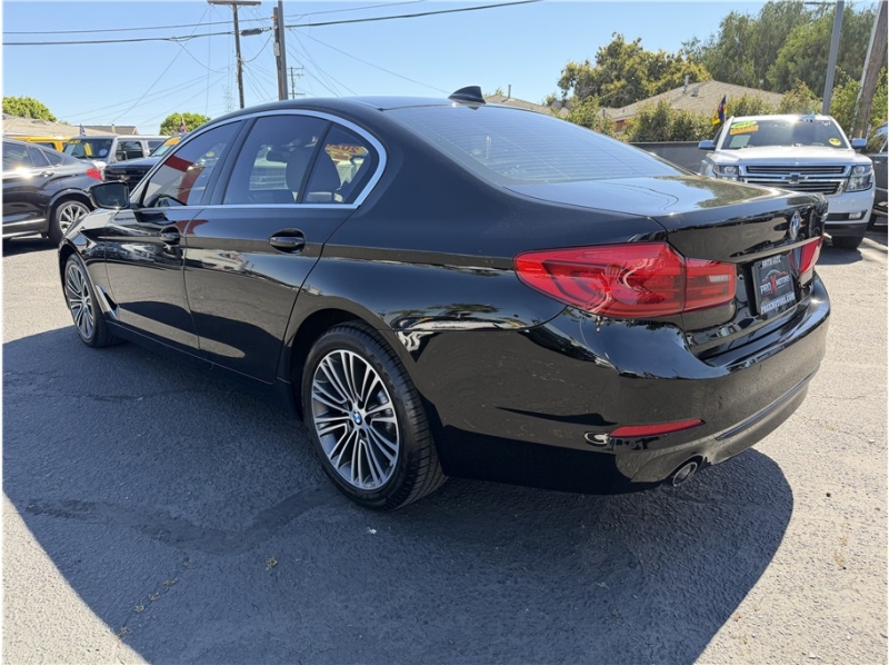 2020 BMW 5 Series 530i Sedan 4D