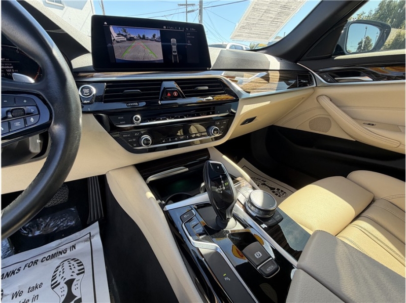 2020 BMW 5 Series 530i Sedan 4D