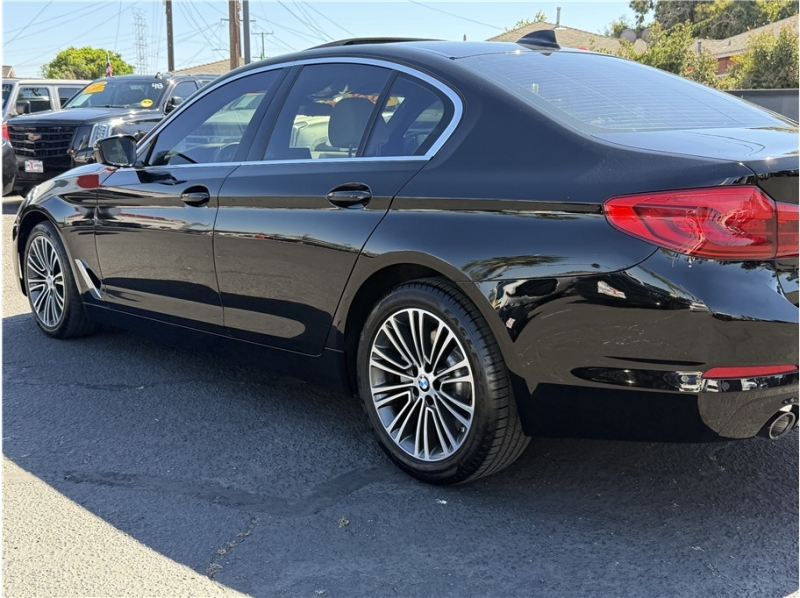 2020 BMW 5 Series 530i Sedan 4D