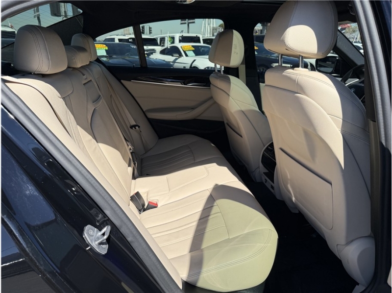 2020 BMW 5 Series 530i Sedan 4D