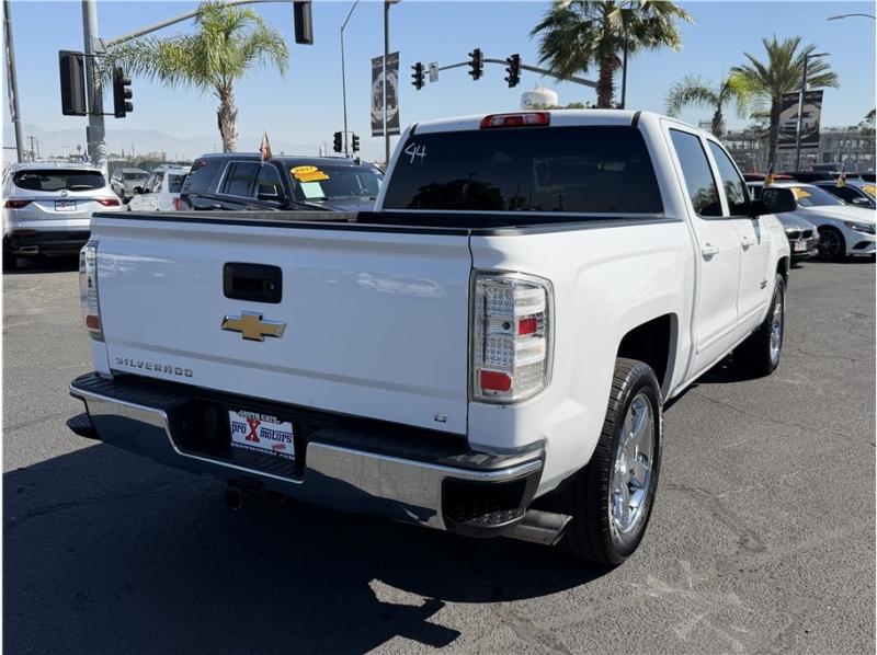 2018 Chevrolet Silverado 1500 Crew Cab LT Pickup 4D 5 3/4 ft