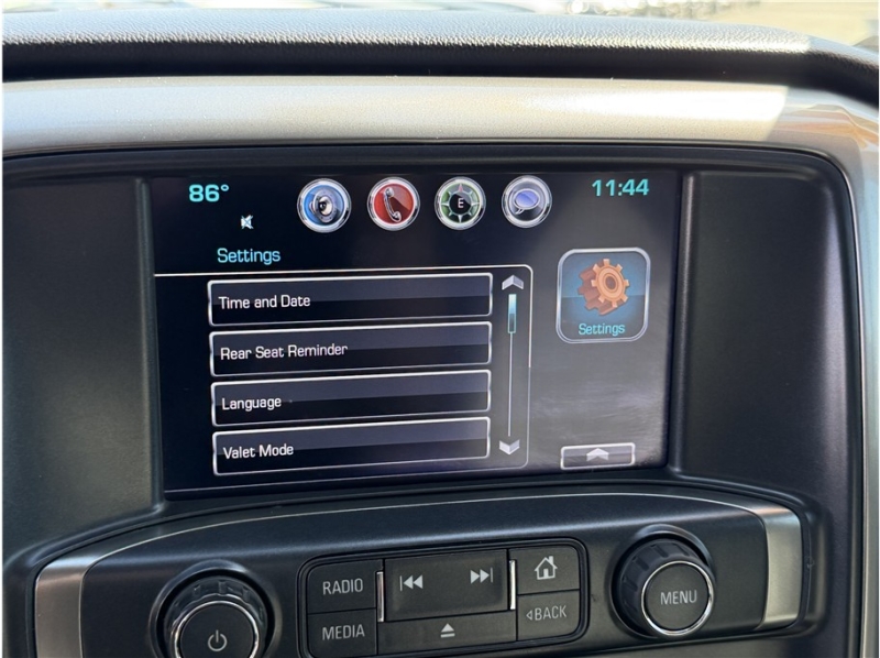 2018 Chevrolet Silverado 1500 Crew Cab LT Pickup 4D 5 3/4 ft