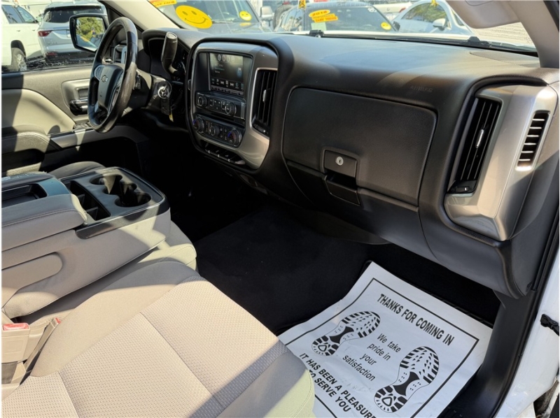 2018 Chevrolet Silverado 1500 Crew Cab LT Pickup 4D 5 3/4 ft