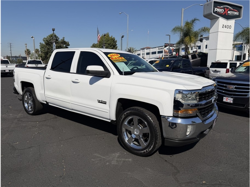 2018 Chevrolet Silverado 1500 Crew Cab LT Pickup 4D 5 3/4 ft