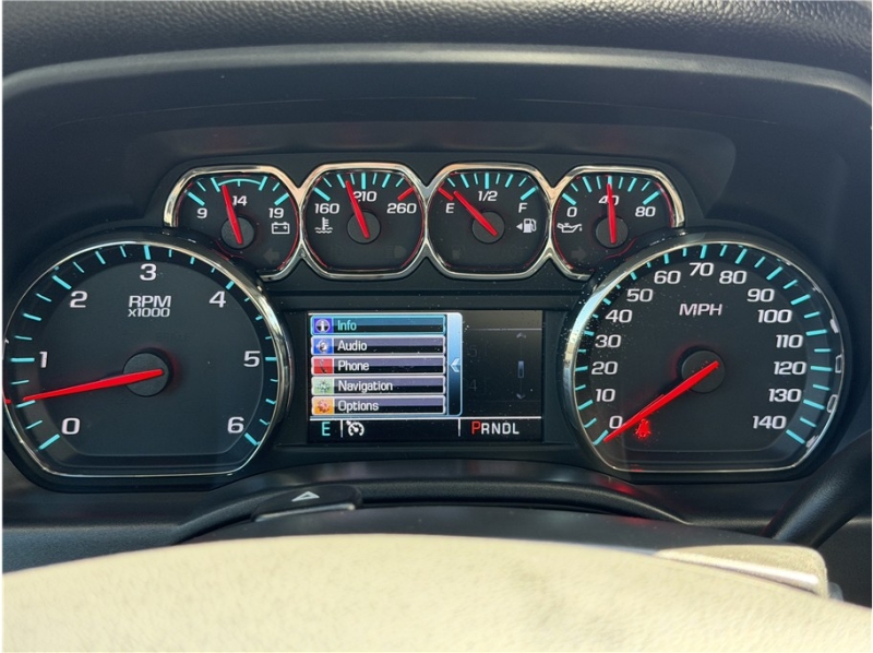 2018 Chevrolet Silverado 1500 Crew Cab LT Pickup 4D 5 3/4 ft