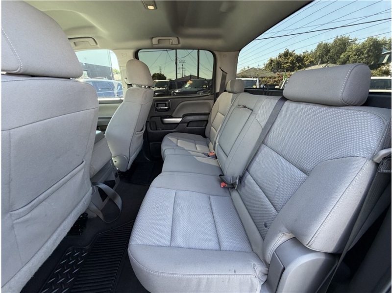 2018 Chevrolet Silverado 1500 Crew Cab LT Pickup 4D 5 3/4 ft