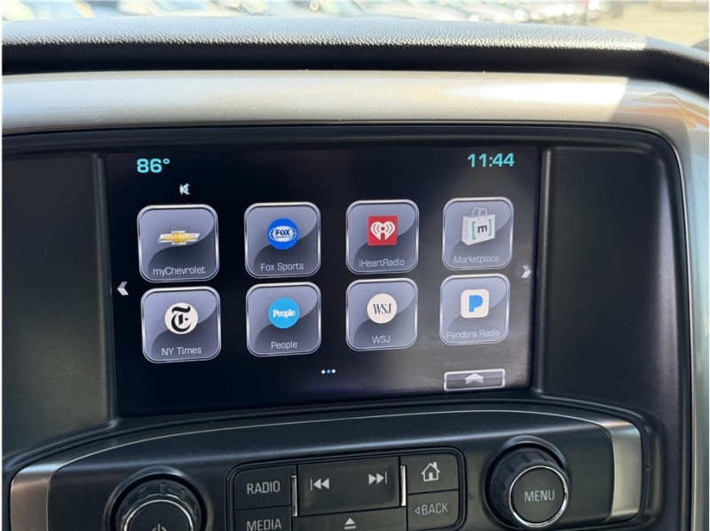 2018 Chevrolet Silverado 1500 Crew Cab LT Pickup 4D 5 3/4 ft