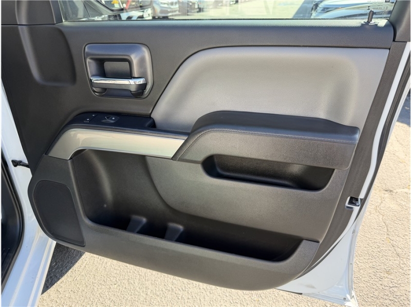 2018 Chevrolet Silverado 1500 Crew Cab LT Pickup 4D 5 3/4 ft