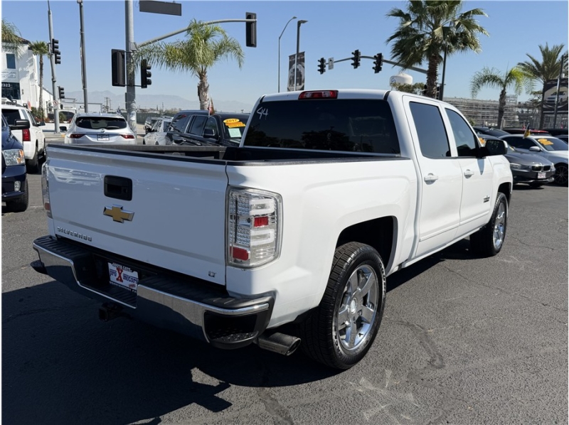 2018 Chevrolet Silverado 1500 Crew Cab LT Pickup 4D 5 3/4 ft