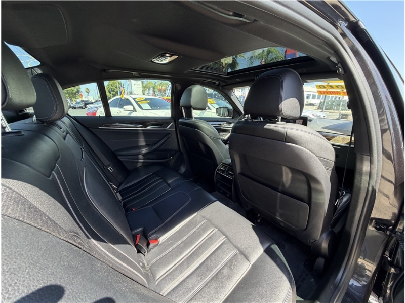 2019 BMW 5 Series 540i Sedan 4D