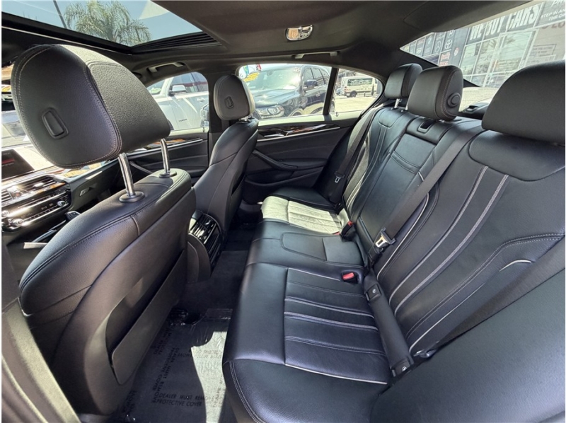 2019 BMW 5 Series 540i Sedan 4D