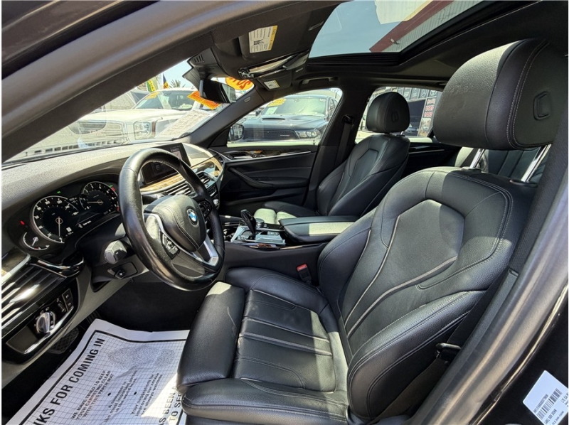 2019 BMW 5 Series 540i Sedan 4D