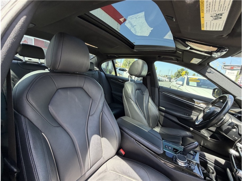 2019 BMW 5 Series 540i Sedan 4D
