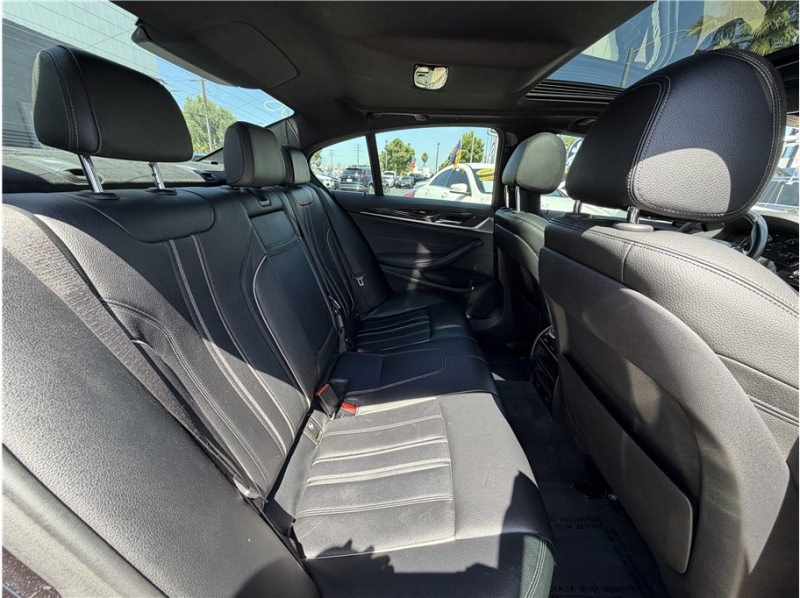 2019 BMW 5 Series 540i Sedan 4D