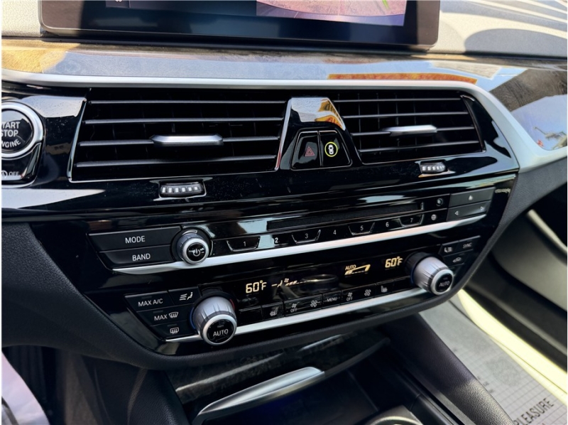 2019 BMW 5 Series 540i Sedan 4D