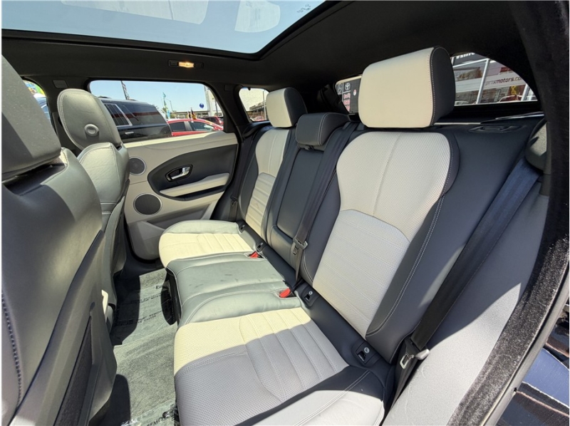 2018 Land Rover Range Rover Evoque HSE Dynamic Sport Utility 4D