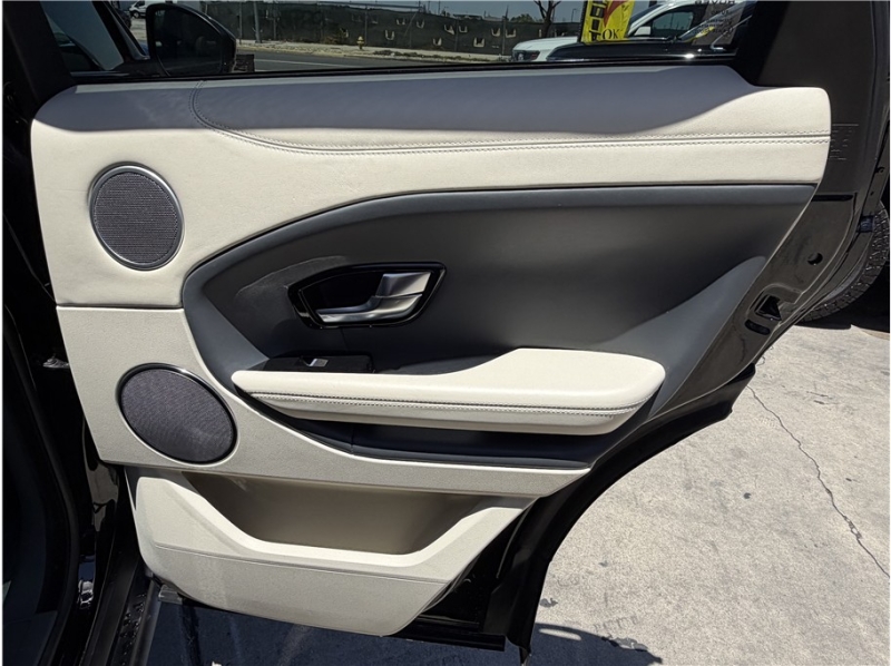 2018 Land Rover Range Rover Evoque HSE Dynamic Sport Utility 4D