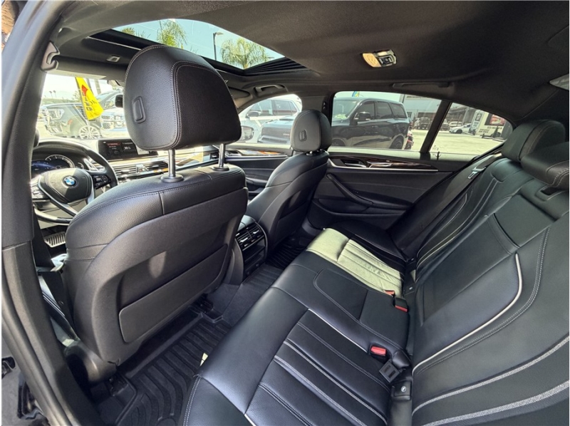 2018 BMW 5 Series 540i Sedan 4D
