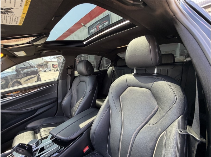 2018 BMW 5 Series 540i Sedan 4D