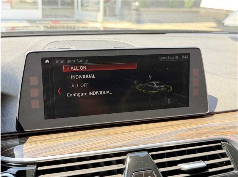 2018 BMW 5 Series 540i Sedan 4D