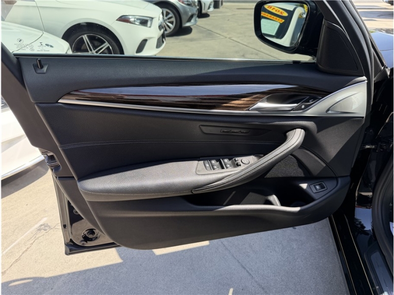 2018 BMW 5 Series 540i Sedan 4D