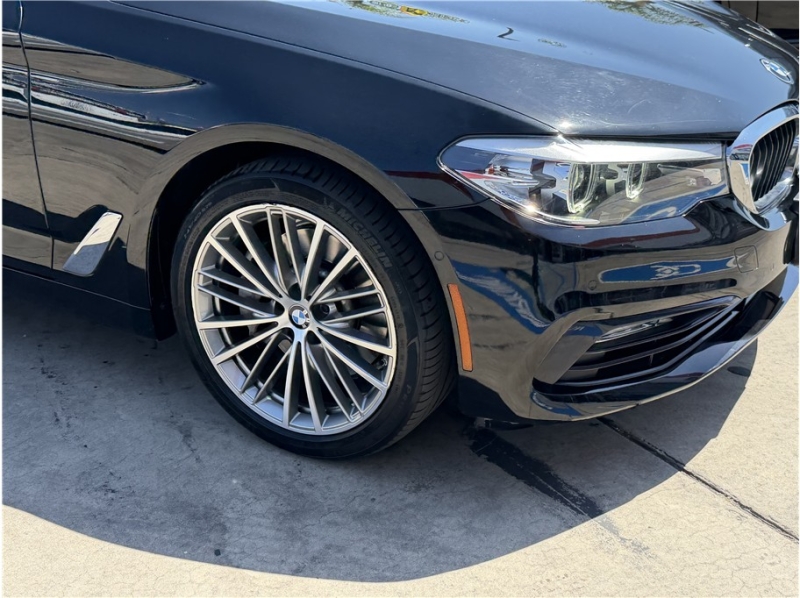 2018 BMW 5 Series 540i Sedan 4D