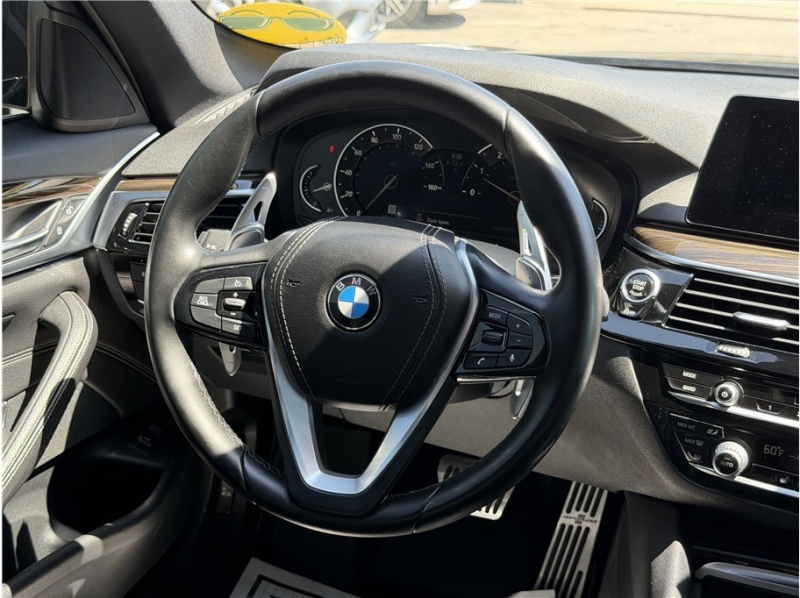 2018 BMW 5 Series 540i Sedan 4D