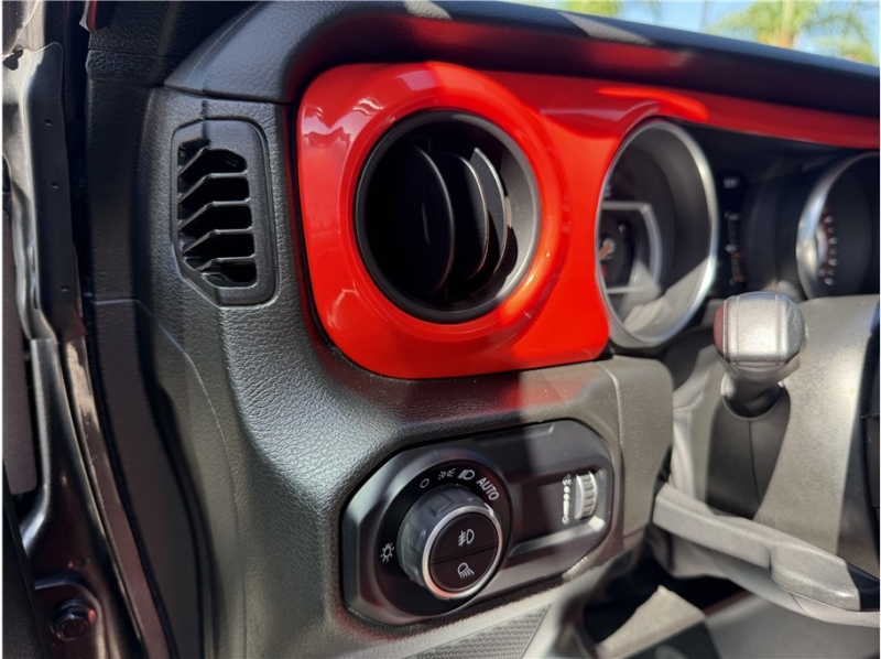 2023 Jeep Gladiator Sport S Pickup 4D 5 ft