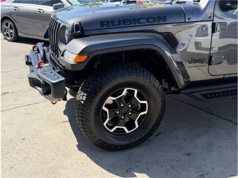2023 Jeep Gladiator Sport S Pickup 4D 5 ft