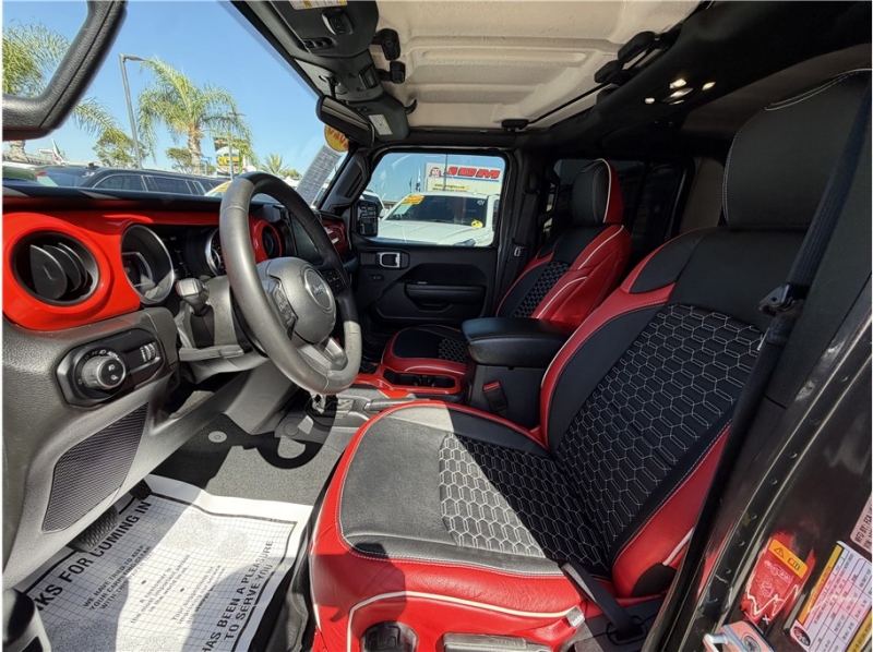 2023 Jeep Gladiator Sport S Pickup 4D 5 ft