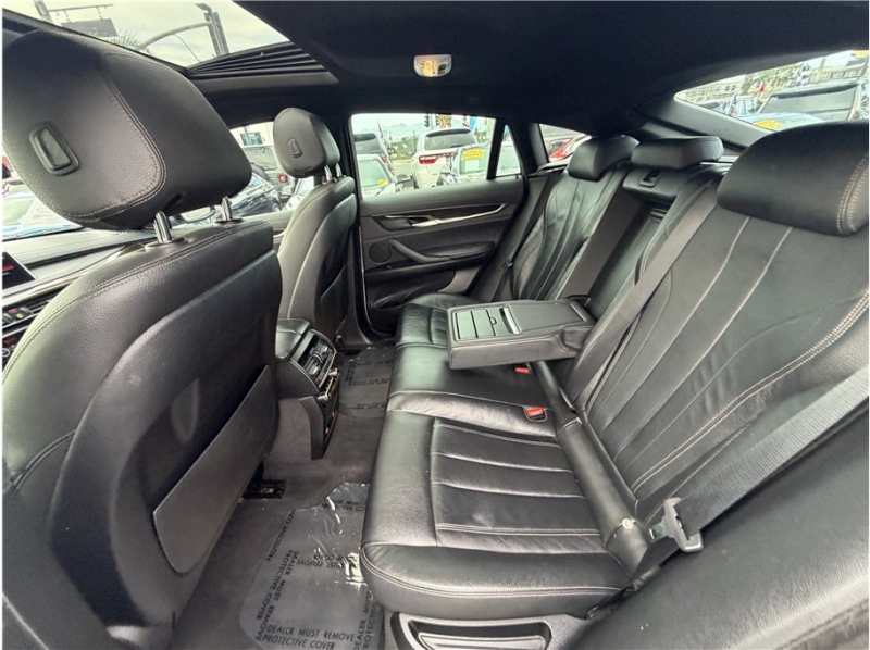 2019 BMW X6 sDrive35i Sport Utility 4D