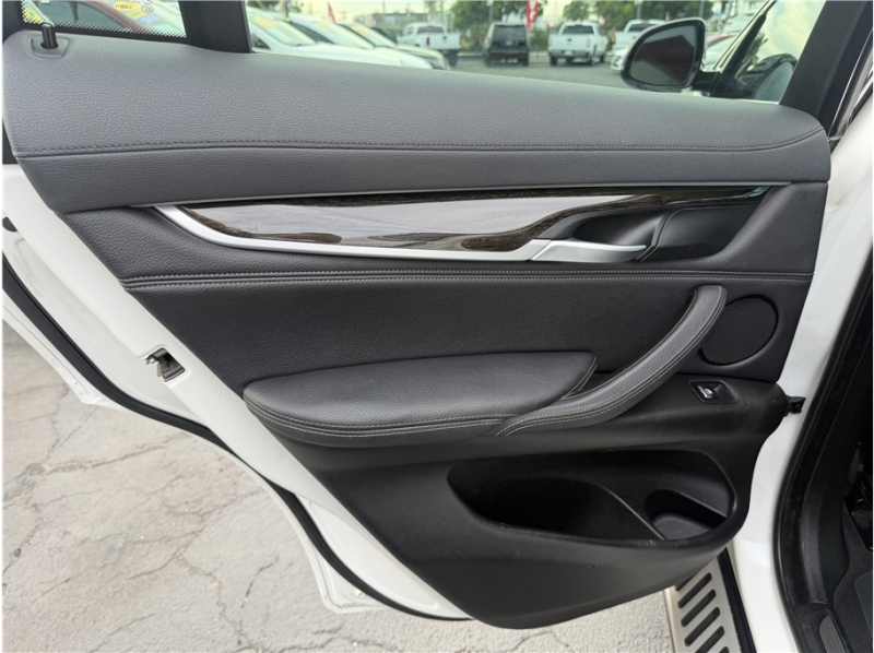 2019 BMW X6 sDrive35i Sport Utility 4D