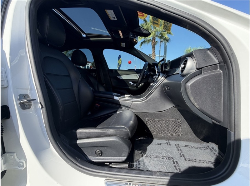 2020 Mercedes-Benz C-Class C 300 Sedan 4D