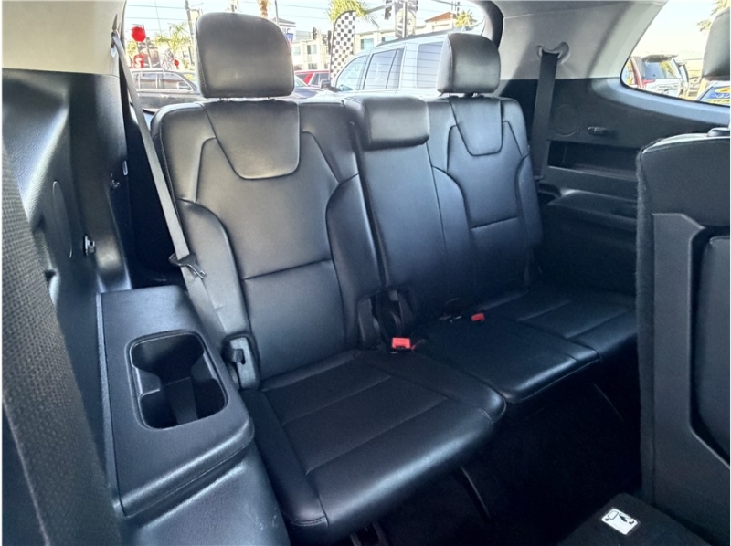 2020 Kia Telluride LX Sport Utility 4D