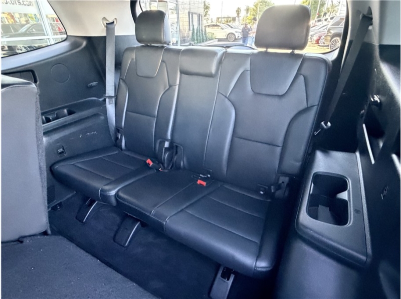 2020 Kia Telluride LX Sport Utility 4D