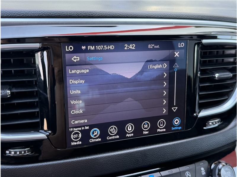 2019 Chrysler Pacifica Touring L Plus Minivan 4D