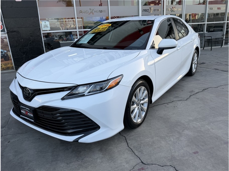 2019 Toyota Camry LE Sedan 4D