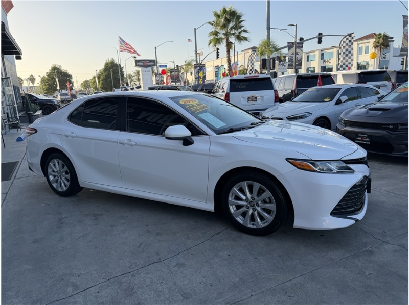 2019 Toyota Camry LE Sedan 4D