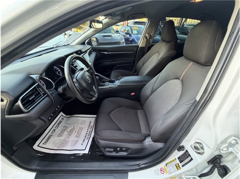 2019 Toyota Camry LE Sedan 4D