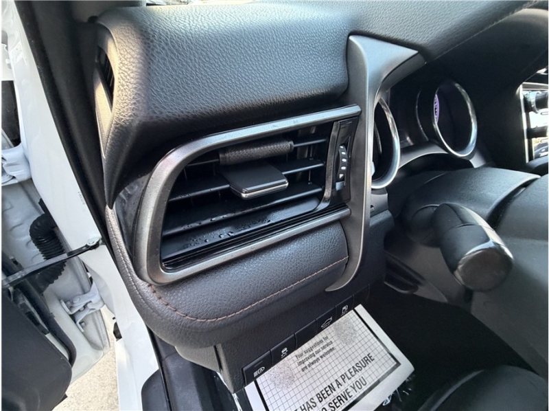 2019 Toyota Camry LE Sedan 4D