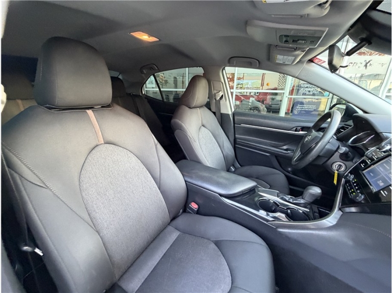 2019 Toyota Camry LE Sedan 4D
