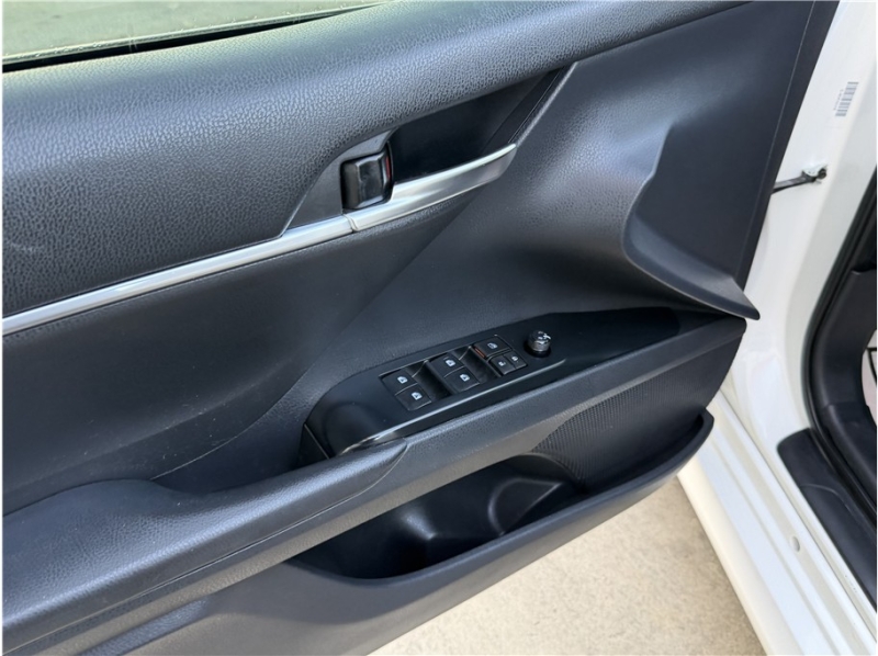2019 Toyota Camry LE Sedan 4D